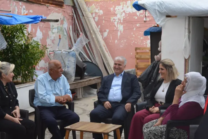 Ceyhan Kaymakamı Ramazan Kurtyemez’den Dünya Yaşlılar Günü’nde Anlamlı Ziyaret