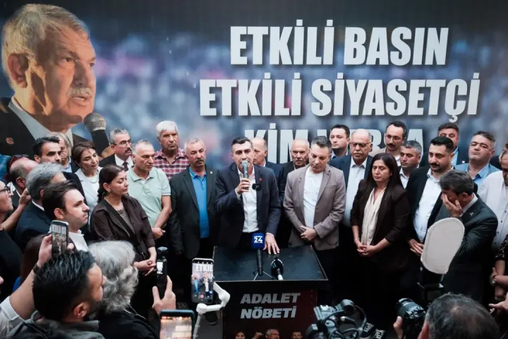 ZEYDAN KARALAR’IN TUTUKLULUĞUNUN 100. GÜNÜNDE ADALET ÇAĞRISI YİNELENDİ