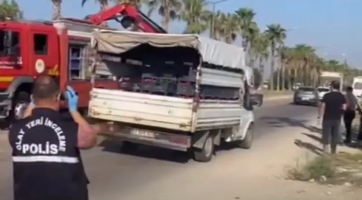 Ceyhan’da Feci Trafik Kazası: Otomobil Minibüse Çarptı, 1 Ölü 3 Yaralı
