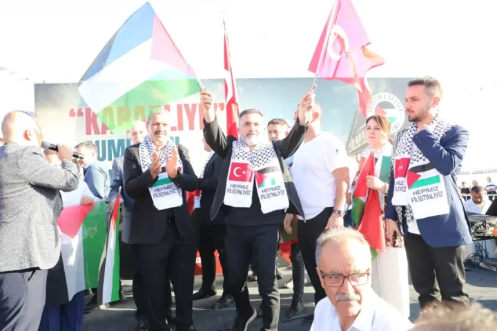 Gazze’nin Onurlu Direnişine Karataş’tan Destek