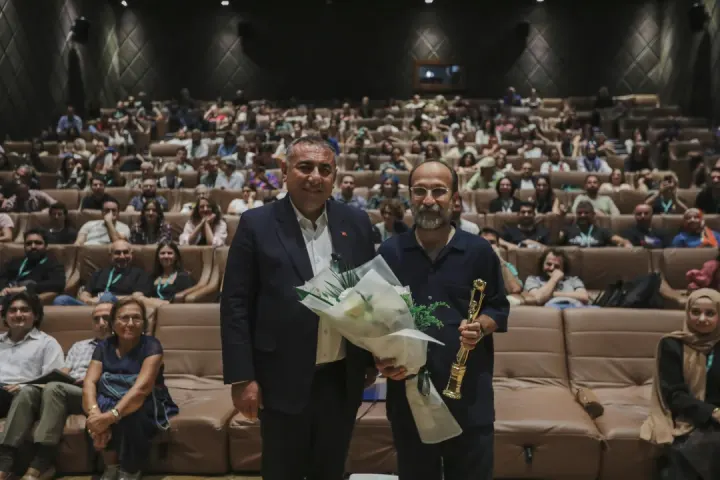 33. Adana Altın Koza Film Festivali’nde Oscar’lı Yönetmen Asghar Farhadi’ye Yaşam Boyu Başarı Ödülü!