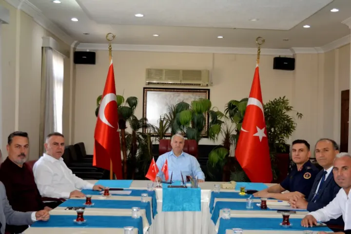 Ceyhan’da Taşımalı Eğitim Güvenliği İçin Kritik Toplantı