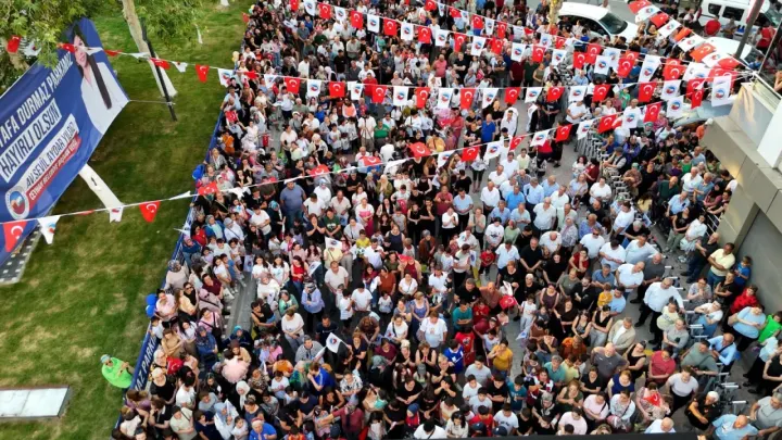 Ceyhan Belediyesi’nden Çifte Kutlama: Şehit Mustafa Durmaz Parkı Törenle Açıldı!