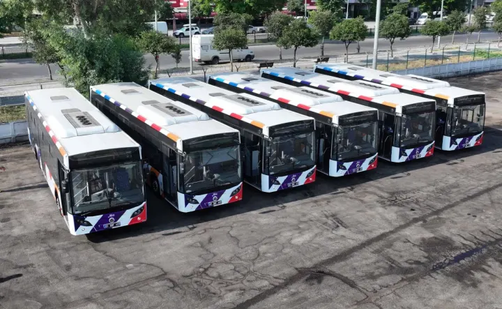 Adana Büyükşehir Toplu Taşımada Araç Filosunu Yeniliyor: 6 Yeni Otobüs Hizmete Girdi