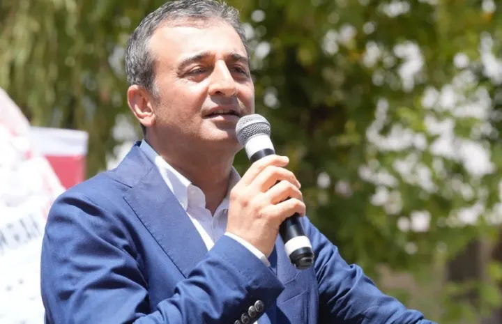 Yeni Parti'li Burhanettin Bulut’tan Çukurova Operasyonuna Sert Tepki: "Yargı Siyasete Sopa Olarak Kullanılıyor!"