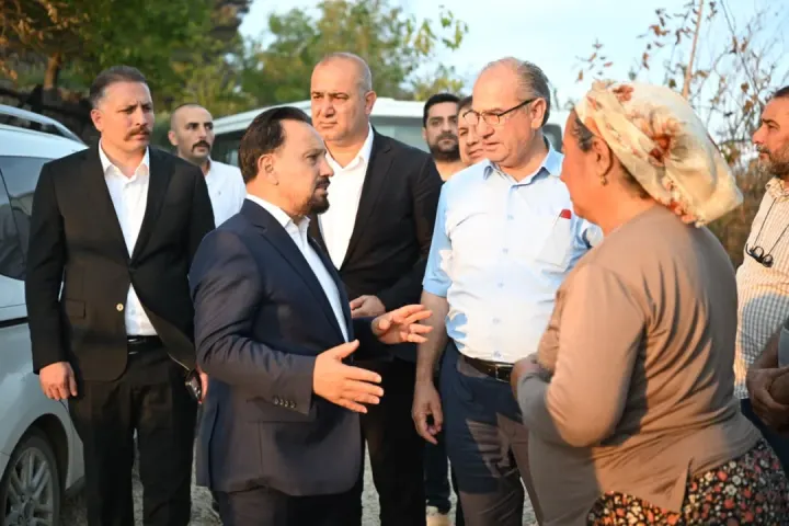 MHP Adana Heyeti Ve Başkan Bilal Uludağ’dan Yangın Bölgesine Saha Çıkarması!