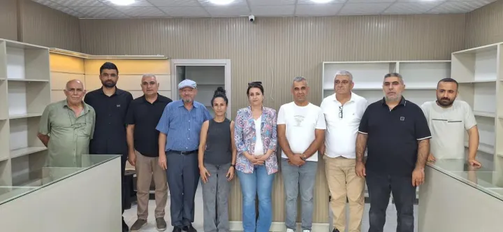 Ceyhan’da Yangın Mağduru Esnaha Oda Ve Kooperatif Başkanlarından Dayanışma Ziyareti