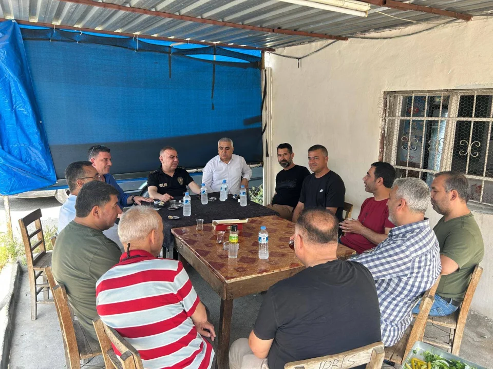 Ceyhan Emniyet Müdürü Oğuz Şahin’den Esnafa Anlamlı Ziyaret