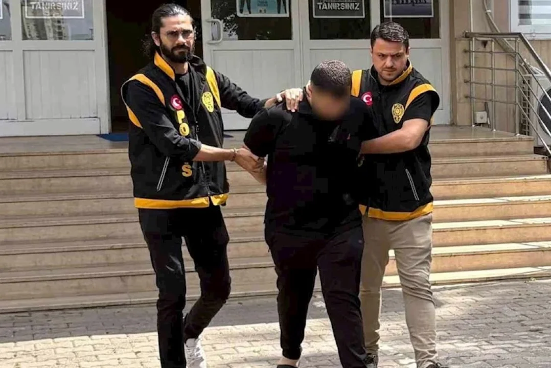 Minibüste Husumetlisini Görüp Ateş Açtı: 100 Saatlik Kamera Takibiyle Yakalandı