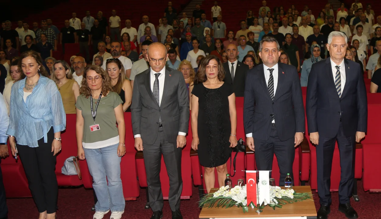 Balcalı Hastanesi’nden “Emeğe Saygı” Töreni