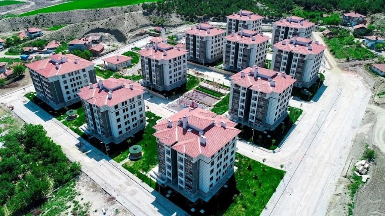 TOKİ’den Yeni Evlilere Müjde: Ucuz Kiralık Konutlar Geliyor!