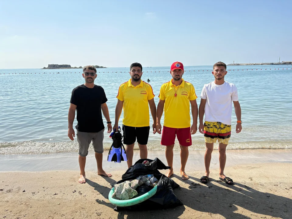 “Denizi kirletmeyelim, çöpleri çöp kutusuna atalım”