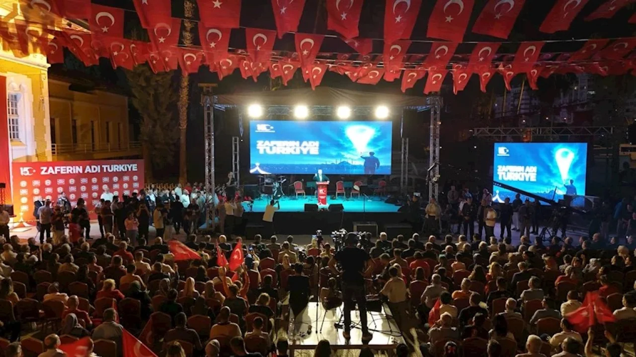 Cumhurbaşkanı Erdoğan’ın Konuşması Adana’da Meydanlarda İzlendi