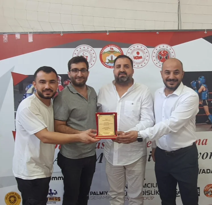 Ceyhan’da Muaythai Rüzgârı: 620 Sporcu Kıyasıya Mücadele Etti