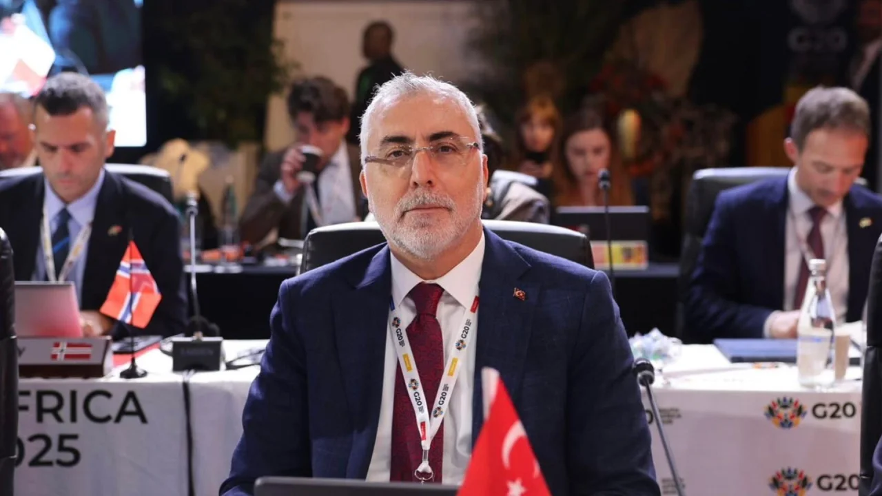Bakan Işıkhan G20 Zirvesi’nde Türkiye’nin İstihdam Vizyonunu Anlattı