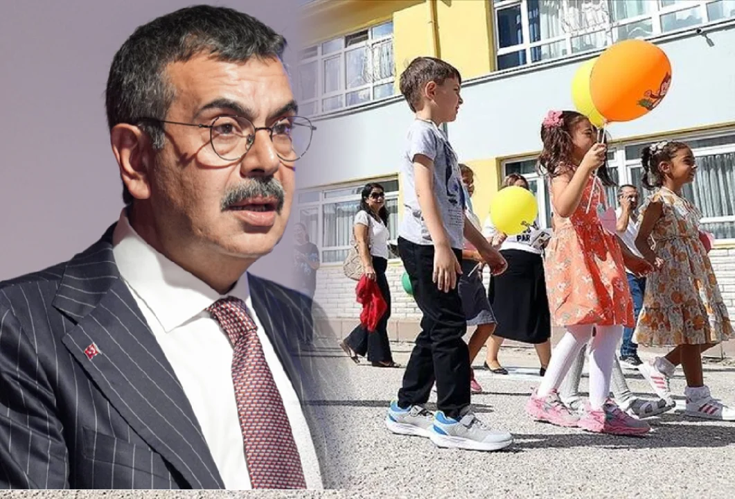 Detaylar Belli Oldu: Yeni Okul Kıyafetleri 4 Yıl Değişmeyecek