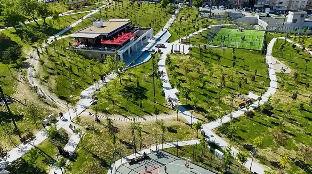 Resmi Gazete’de Yayımlandı: Büyük Parklara Afet Toplanma Alanı Zorunluluğu