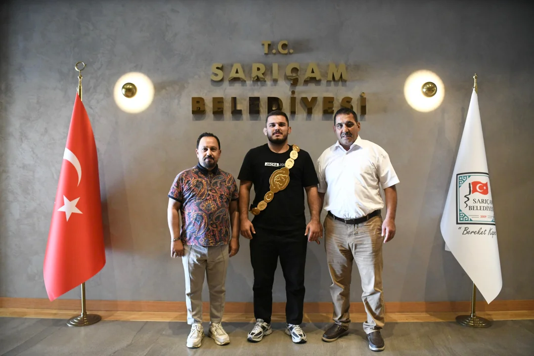 Başpehlivan Mehmet Çelebi’den Başkan Uludağ’a Ziyaret