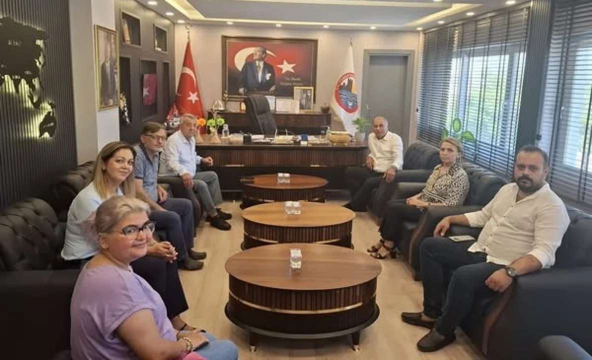 Ceyhan Ticaret Odası’ndan Yumurtalık Belediye Başkanı Erdinç Altıok’a Ziyaret