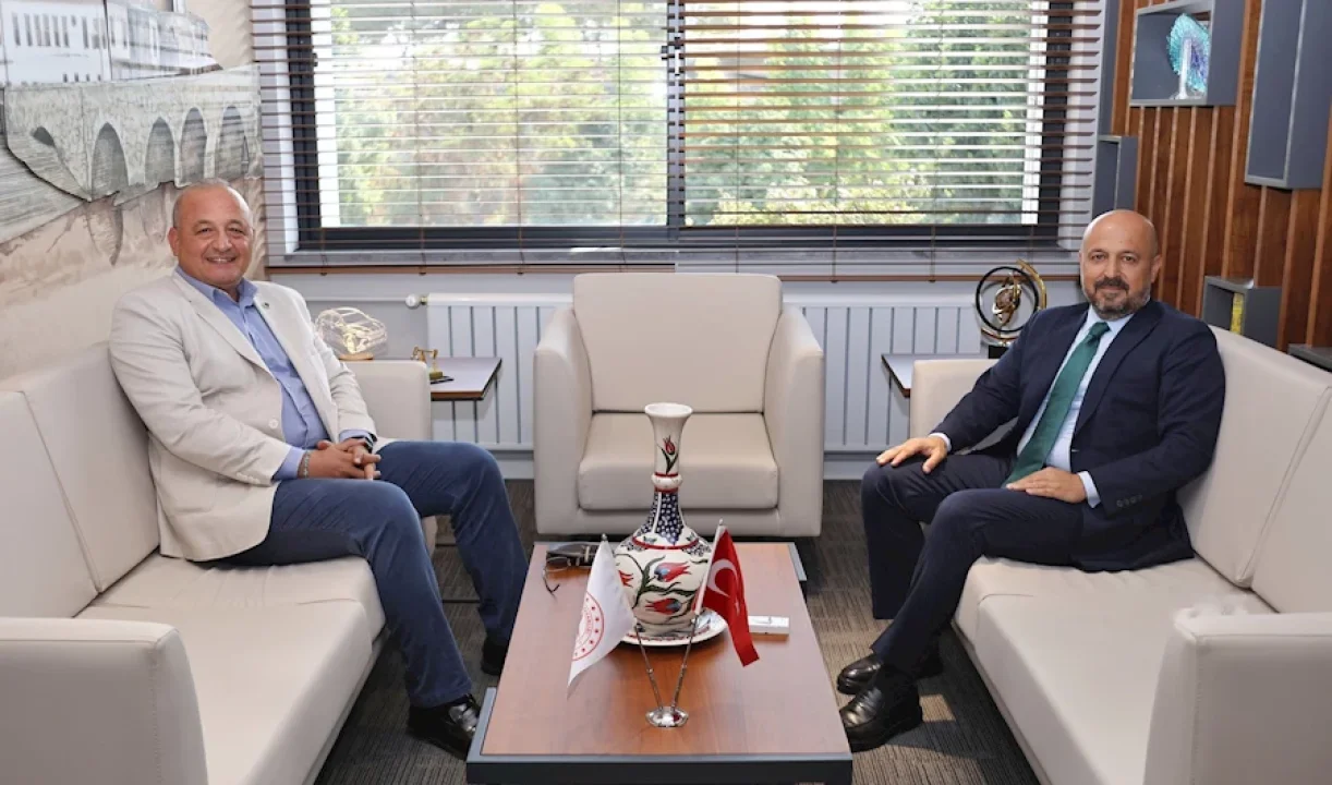 Adana İl Sağlık Müdürü Halil Nacar ve Rektör Murat Koç’tan İşbirliği Görüşmesi