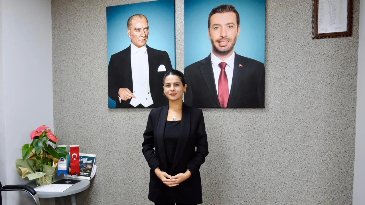 -Sevil Aydar Yıldız: “Ceyhan’a en doğru hizmeti muhtarlarımızla birlikte gerçekleştiriyoruz”
