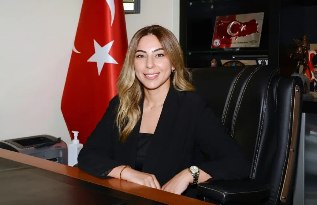 ADEO’da İlk Kez Seçimle Bir Kadın Başkan: Ezgi Elekarışmaz