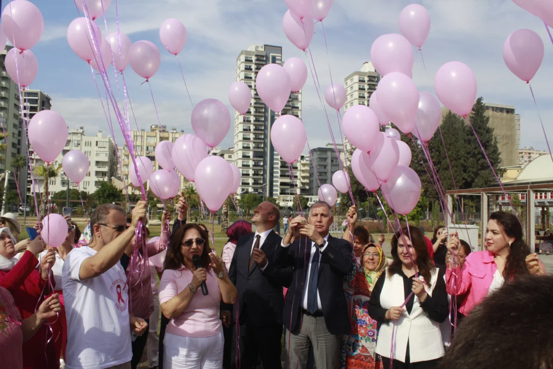 “Bir Balon Uçur, Farkındalık Oluştur” Etkinliği Adana’da Yoğun İlgi Gördü