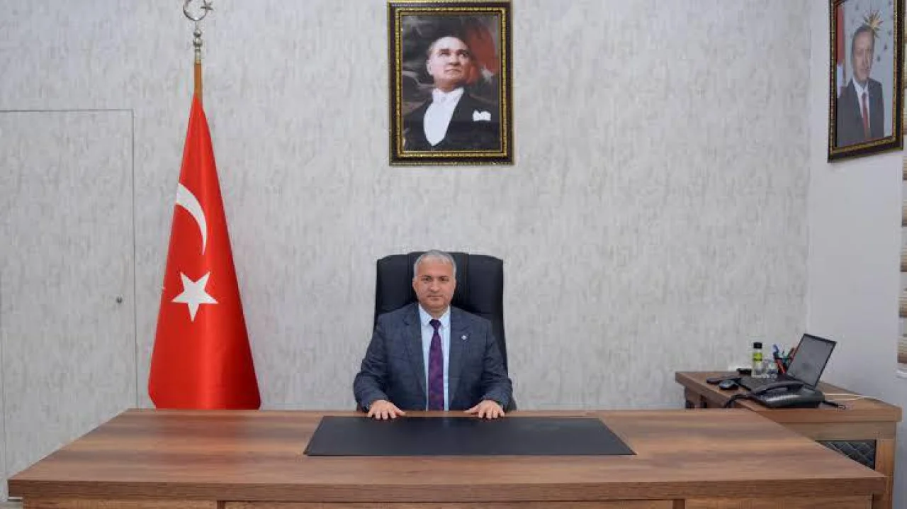 Ceyhan Kaymakamı Ramazan Kurtyemez’den 10 Kasım Anma Mesajı