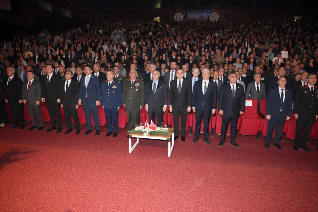 Çukurova Üniversitesi’nde 10 Kasım Atatürk’ü Anma Töreni Düzenlendi