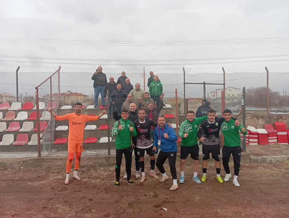 Ceyhan FK Zirveye Yerleşti: Derinkuyu’da 2-0’lık Net Galibiyet