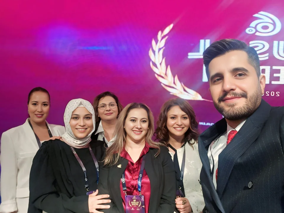 Adanalı Öğretmenlerden Ulusal Gurur