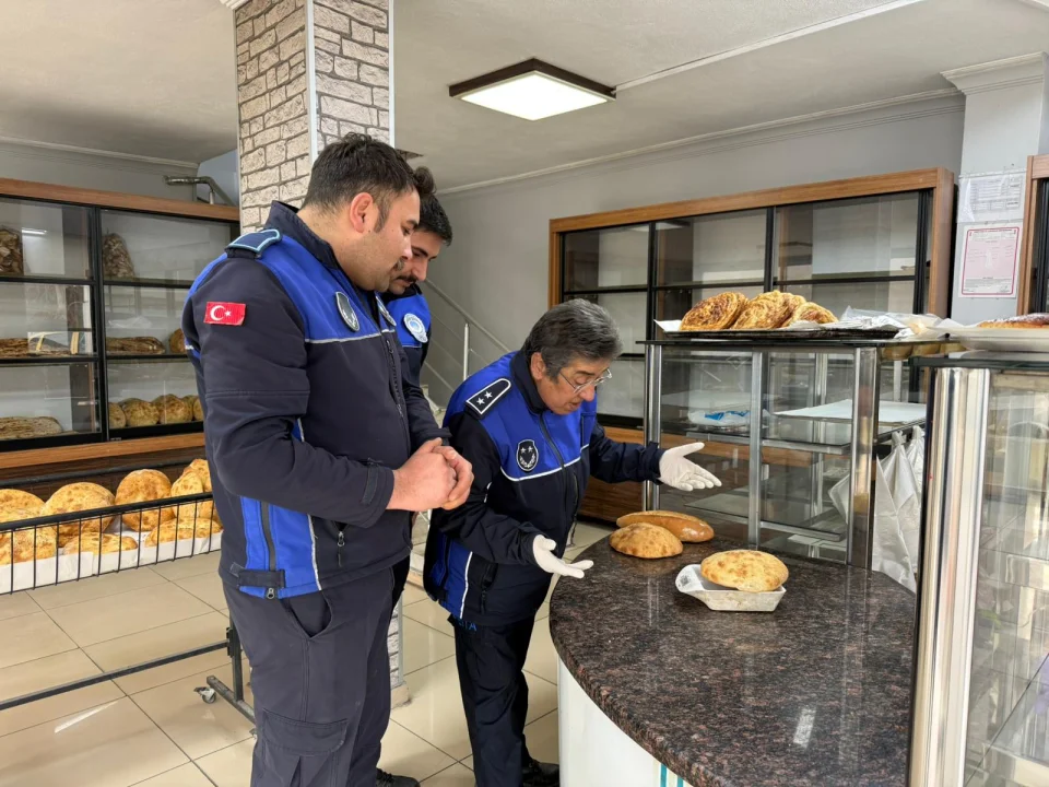 Pozantı Belediyesi Zabıtasından Yılbaşı Öncesi Sıkı Denetim