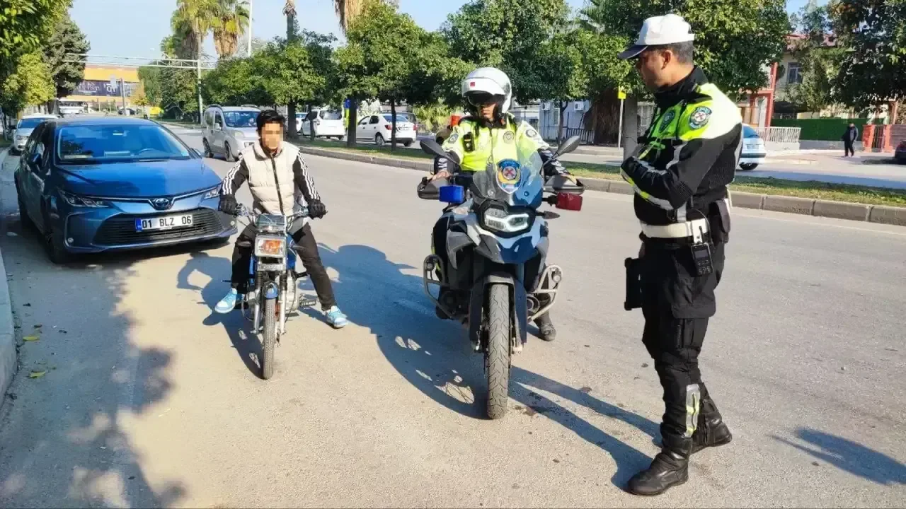 Adana’da Yüzlerce Sürücüye Ceza: Her İki Kişiden Biri Yakalandı