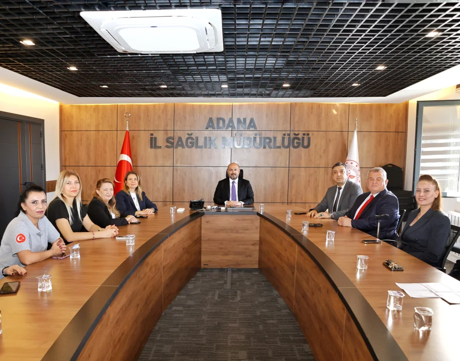 Evde Sağlık Ekibine Anlamlı Takdir: Bir Hayali Gerçeğe Dönüştürdüler