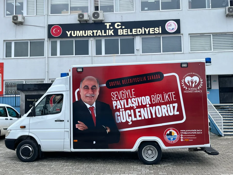 Yumurtalık’ta Hurda Kamyonet Sosyal Hizmet Aracına Dönüştürüldü