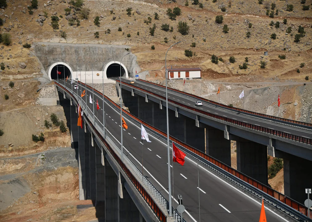 Toroslar Baypas Ediliyor: Yeni Otoyol Adana’nın Kuzeyini Akdeniz’e Bağlayacak