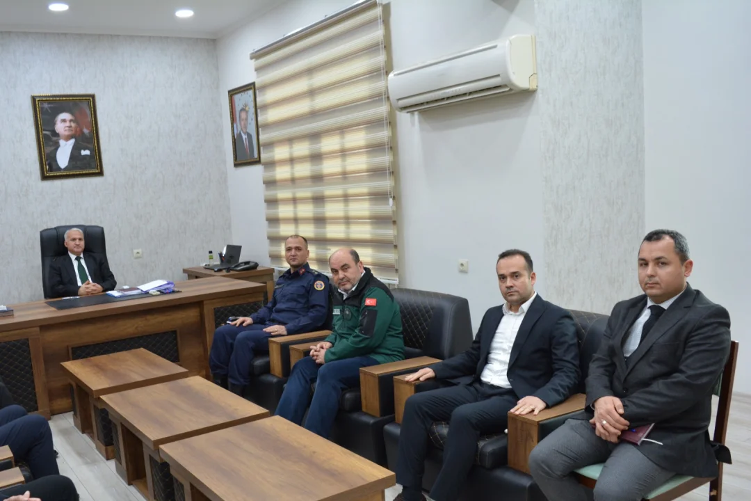 Ceyhan’da AFAD Toplantısı: Afetlere Karşı Kurumlar Arası Koordinasyon Masaya Yatırıldı