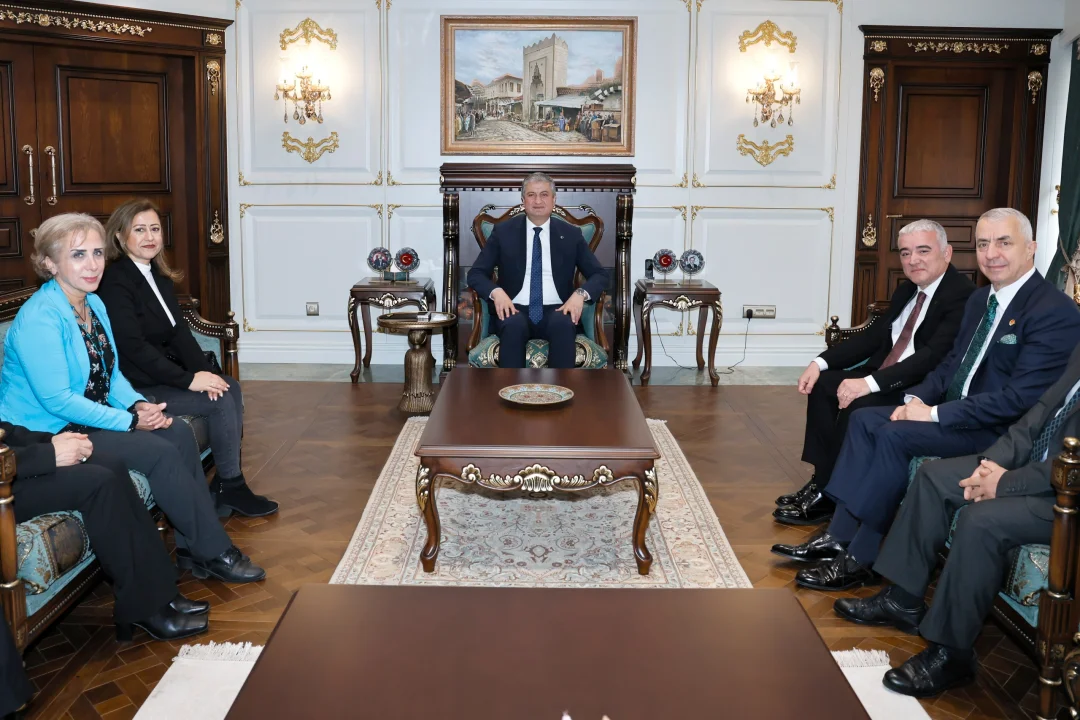 Vali Mustafa Yavuz’dan Yeni Basın Yönetimine Tebrik: