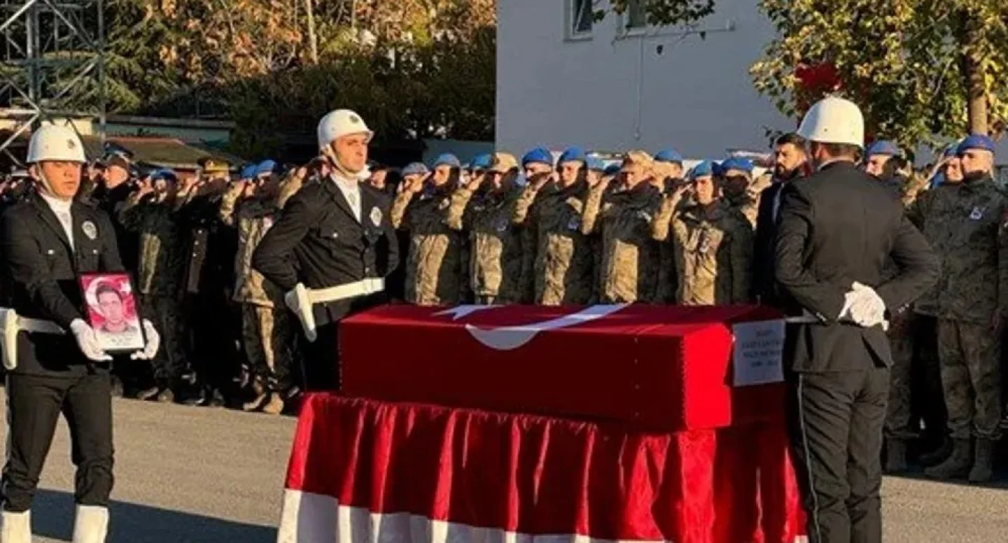 Ceyhanlı Özel Harekat Polisi Yiğitcan Yiğit, düzenlenen törenle memleketi Ceyhan’a uğurlandı