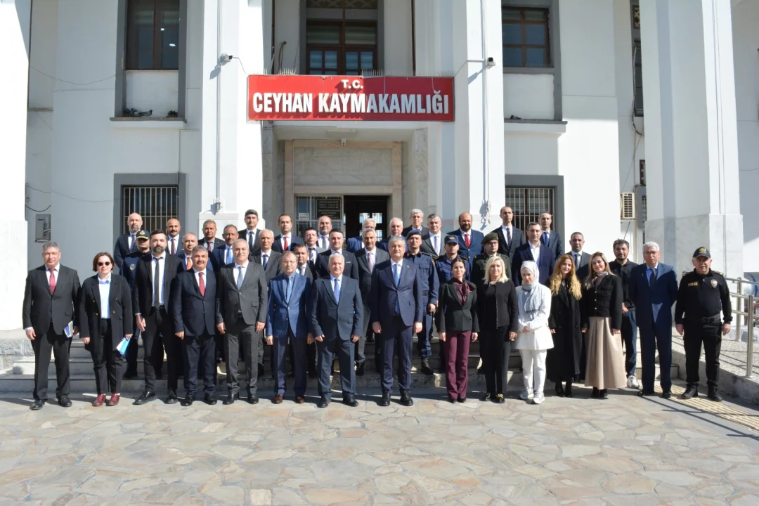 Vali Mustafa Yavuz Ceyhan’da: Kamu Yatırımları ve Hizmetler Masaya Yatırıldı