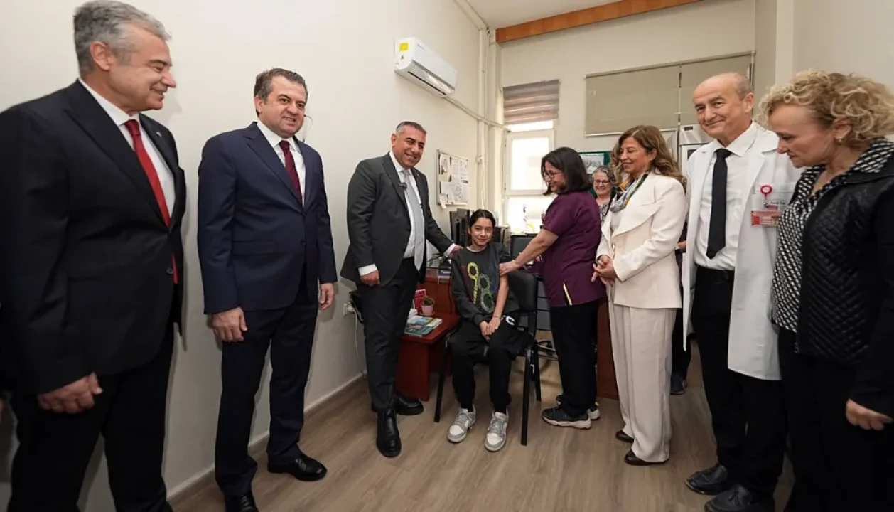 Adana’da Tarihi Adım: Rahim Ağzı Kanserine Karşı Ücretsiz HPV Aşısı Başladı!