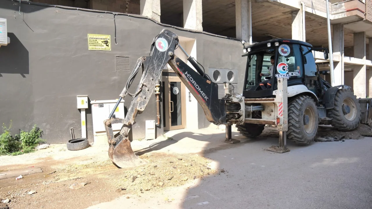 Ceyhan’da Hizmet Seferberliği: