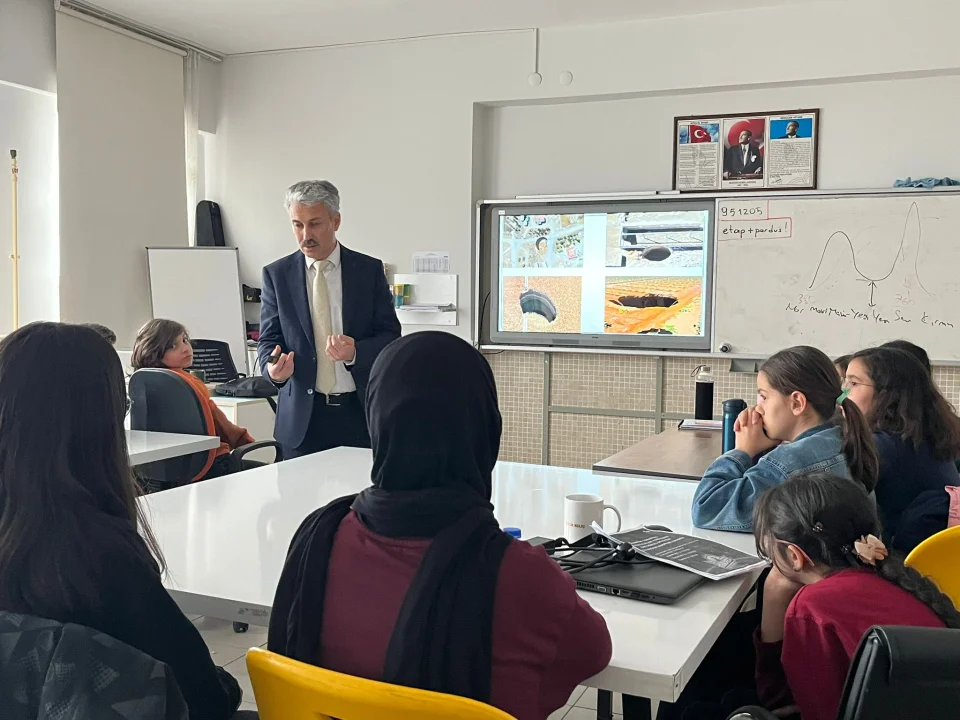 BİLSEM’de Toprak Sevgisi: Geleceğin Çevrecileri Yetişiyor