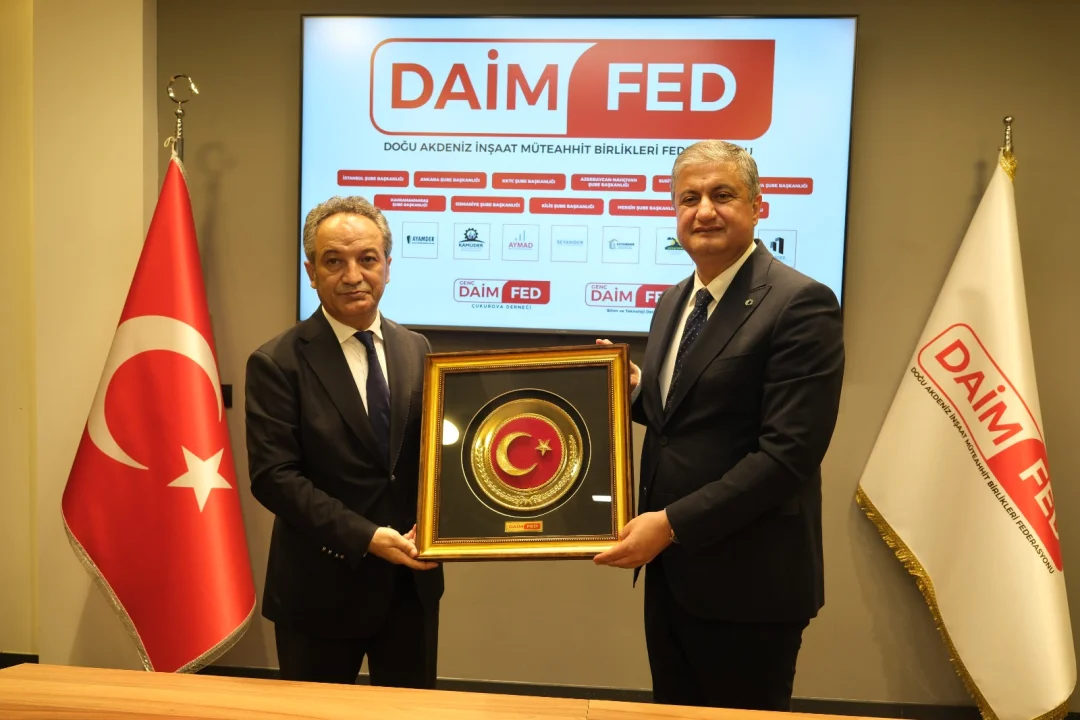 Sürdürülebilir Şehirleşme İçin Güç Birliği: Adana Valisi Yavuz, DAİMFED Yönetimiyle Buluştu
