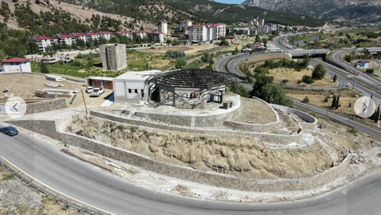 Pozantı’da Dev Eser Yükseliyor: Gençlik Merkezi İçin Geri Sayım Başladı!