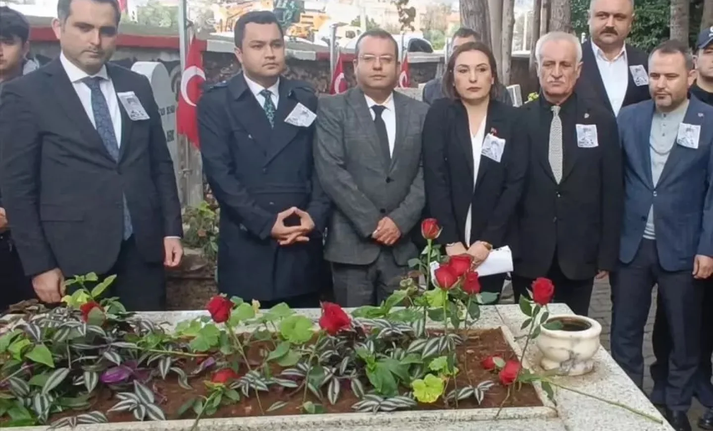 Adana'da Milli Kahraman Saim Bey Anıldı: Şehitliğe Saygı Ziyaretleri​