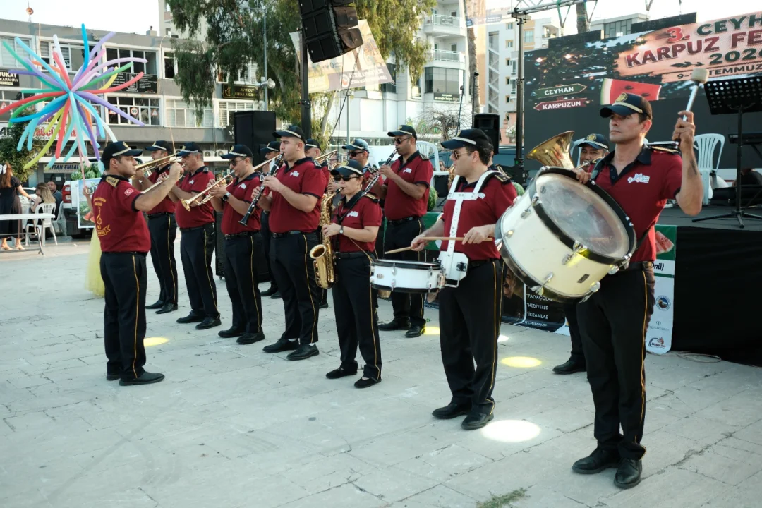 Ceyhan’da Bereket Festivali: 3. Ceyhan Karpuz Festivali Coşkuyla Gerçekleşti!