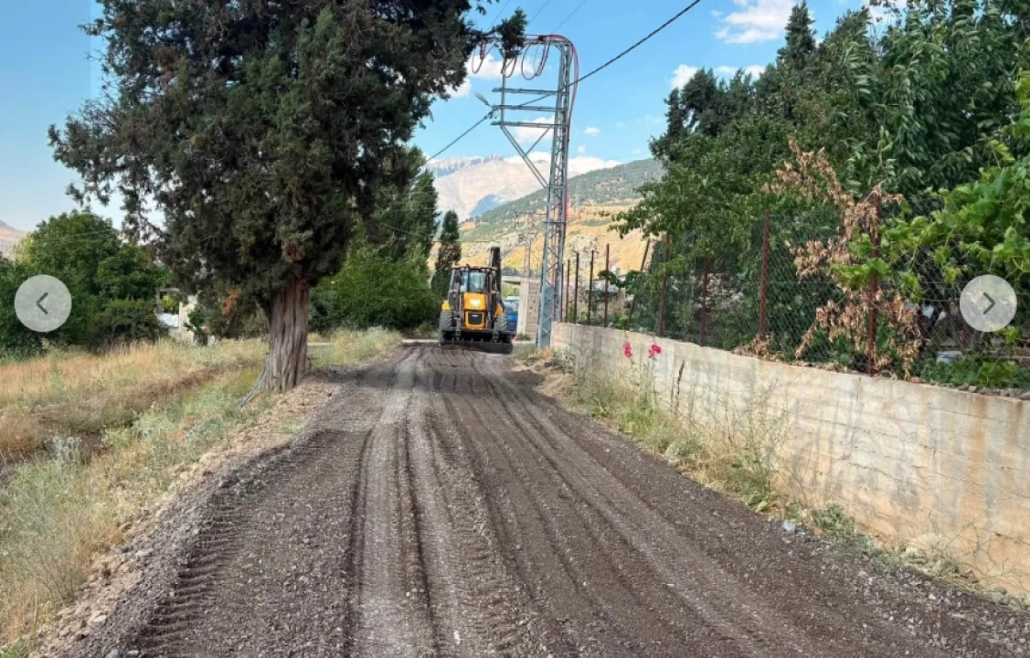 Pozantı’da Durmak Yok: Dağdibi Mahallesi’nde Dev Yol Seferberliği Tamamlandı