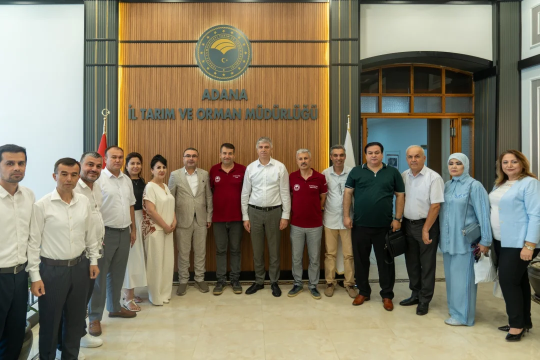 Özbek Heyeti Adana’nın Tarımsal Teknolojisini ve Üretim Modelini Yerinde İnceledi