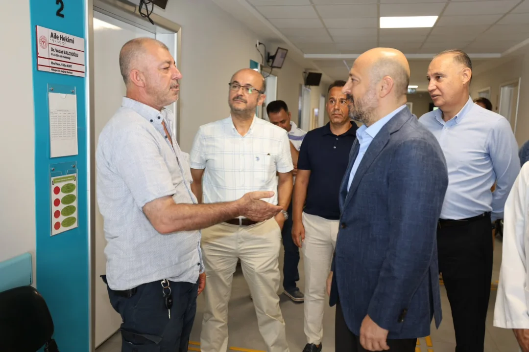 İl Sağlık Müdürü Uzm. Dr. Halil Nacar Seyhan’da Sahaya İndi: ASM Hizmetlerine Yerinde İnceleme